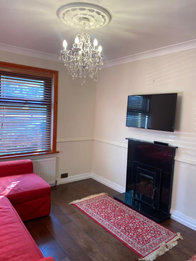 New Listing Faye'S Place Ντόνεγκαλ Εξωτερικό φωτογραφία