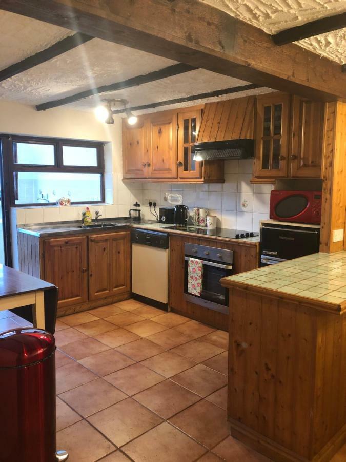 New Listing Faye'S Place Ντόνεγκαλ Εξωτερικό φωτογραφία